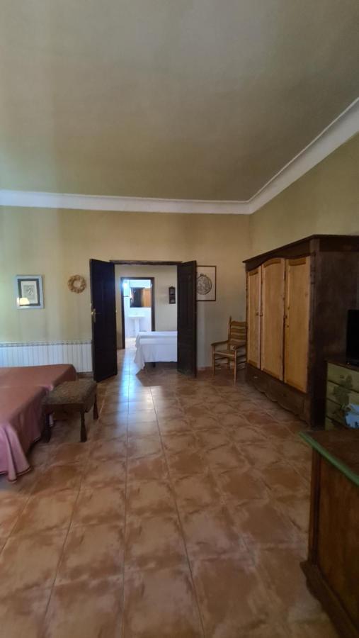 Huete Casa Palacio Conde De Garcinarro מראה חיצוני תמונה