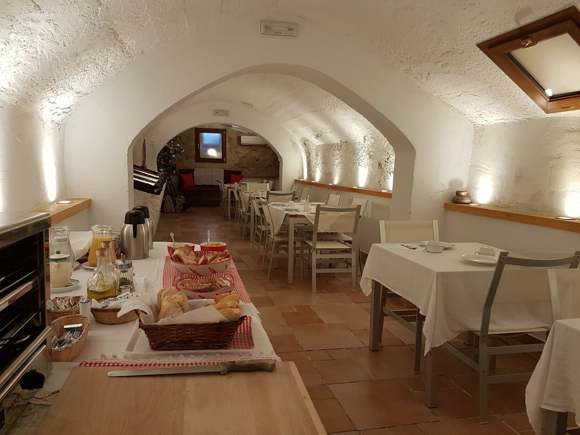 Huete Casa Palacio Conde De Garcinarro מראה חיצוני תמונה
